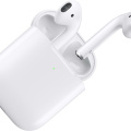 Apple AirPods with Wireless Charging Case A2032, A2031, A1938 фото 3
